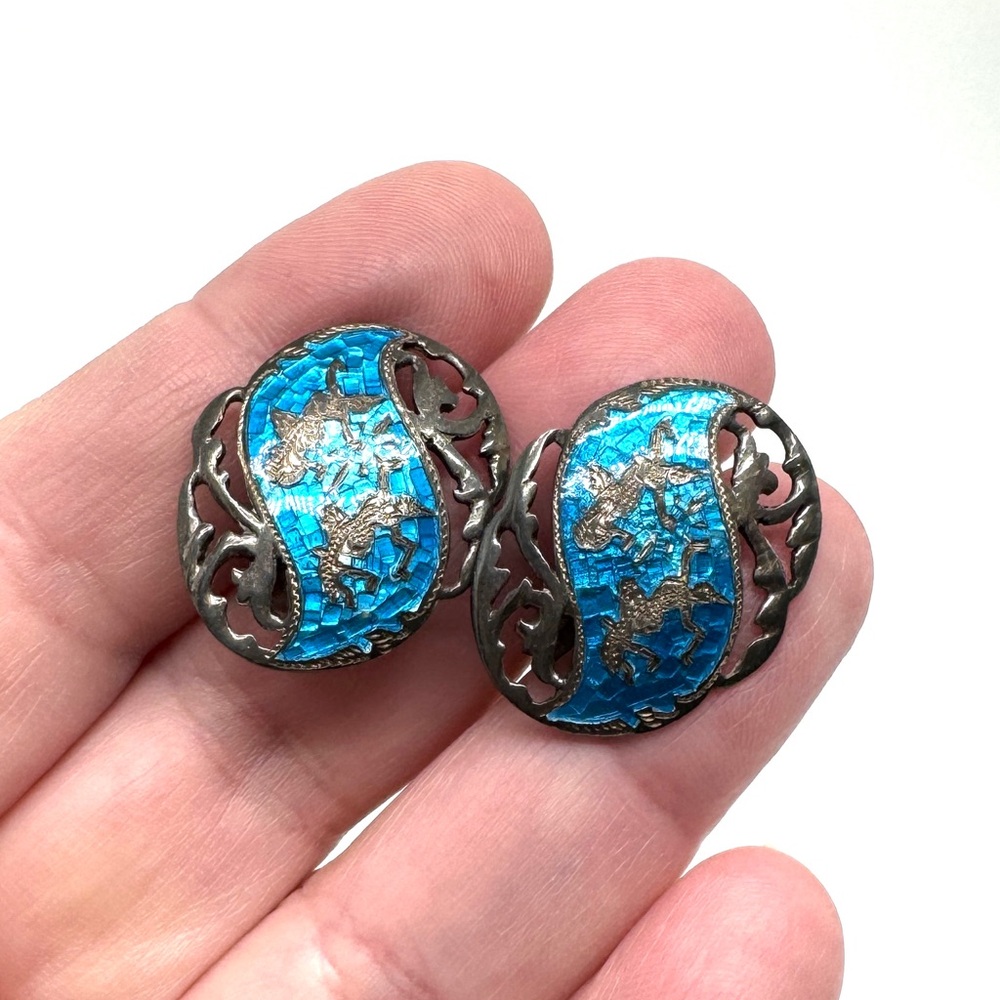 Vintage Siam Silver and Blue Enamel Brooch Earring Set Thai God and Goddess - Picture 5 of 13